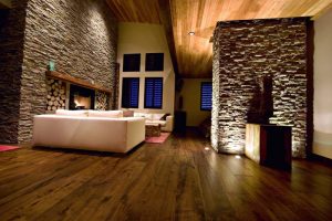luxurious-country-living-room-design-with-parquet-floor-and-natural-rockwall-ideas-angvcvhl_oQo2Hnjz_thumb